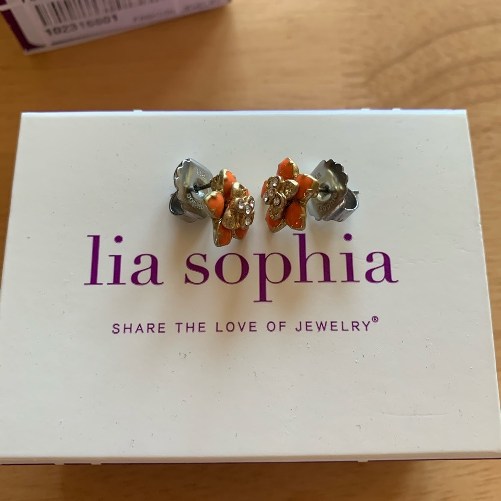 lia sophia flower stud earrings